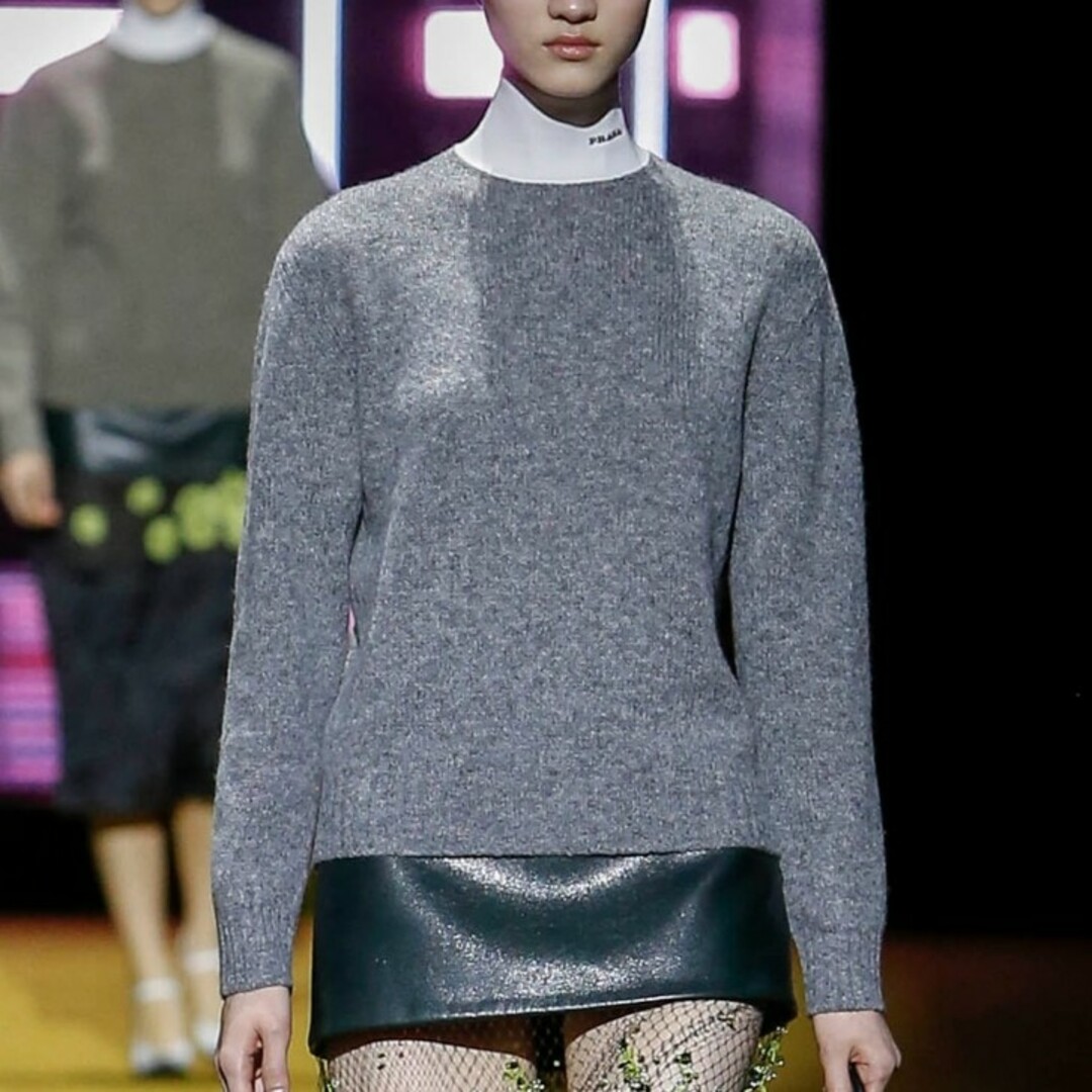 PRADA - PRADA プラダ タートルニット ダークグレー 40サイズの通販 by