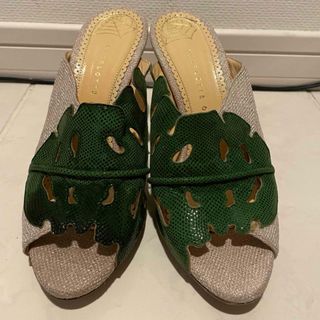 Charlotte Olympia（ミュール）のフリマアイテム一覧