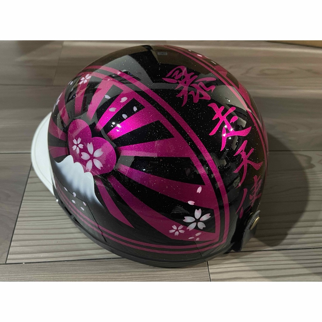 黒ピンク ハート 富士日章 コルク半 ヘルメットの通販 by paint｜ラクマ