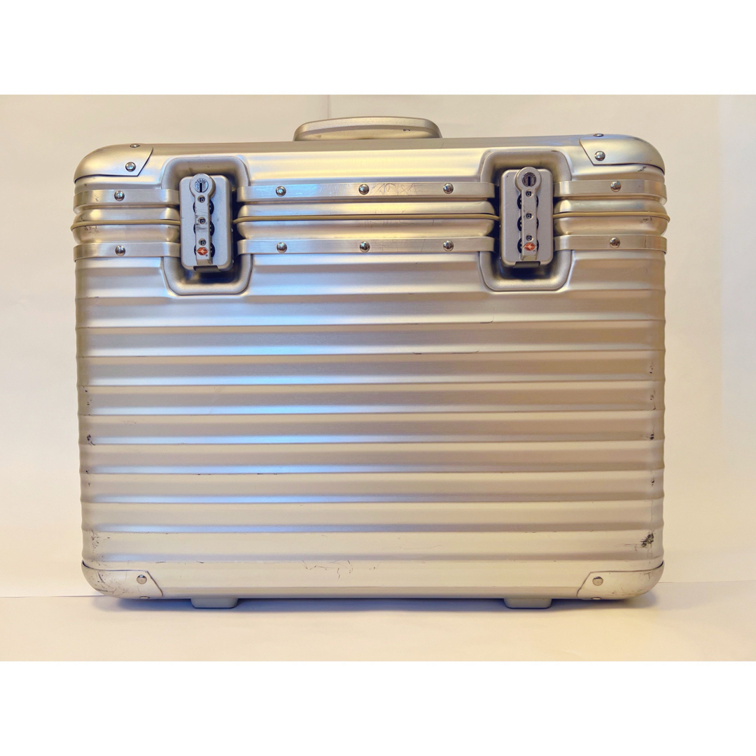 RIMOWA - 【大幅値下げ！】リモワトパーズ パイロット トロリー2輪 34L