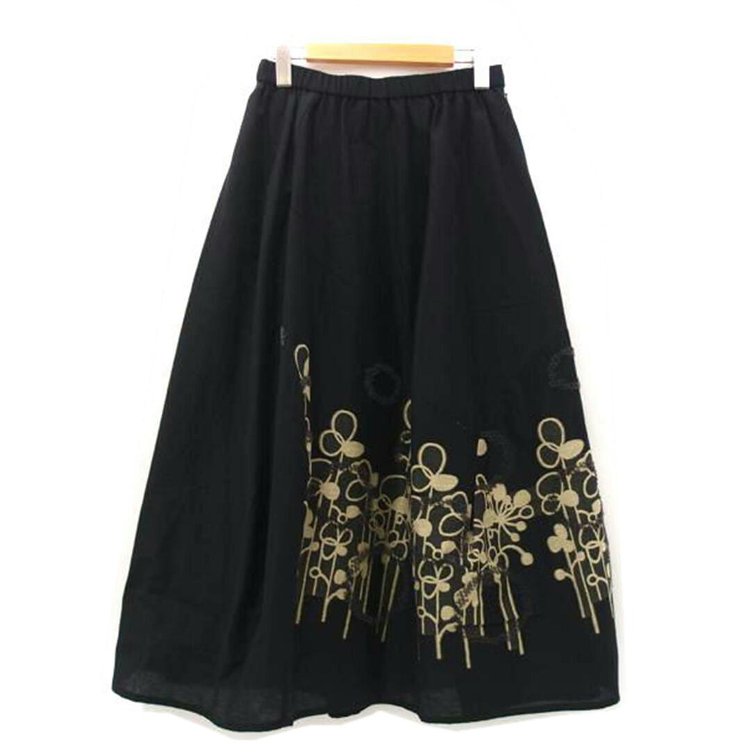 ジウ/センソユニコ 慈雨 スカートスーツ サイズ40 M 黒×レッド×白