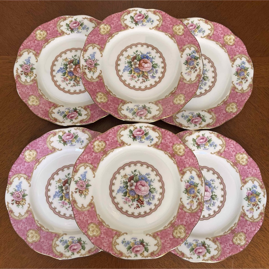 ROYAL ALBERT - 【未使用美品】ロイヤルアルバート☆レディカーライル