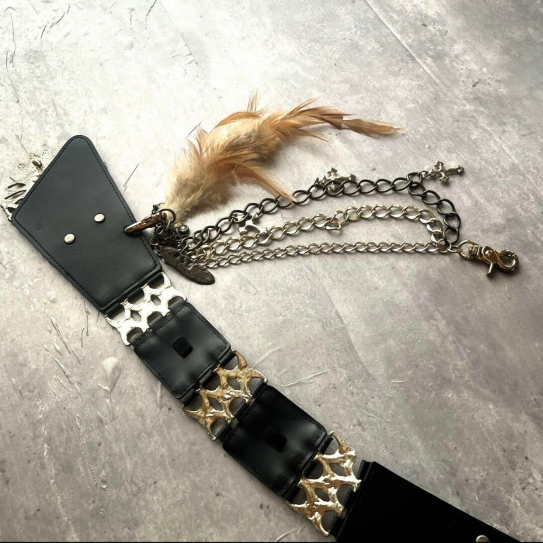 d.i.a - D.I.A フェザー クロス チェーン スタッズ付き ベルト y2k