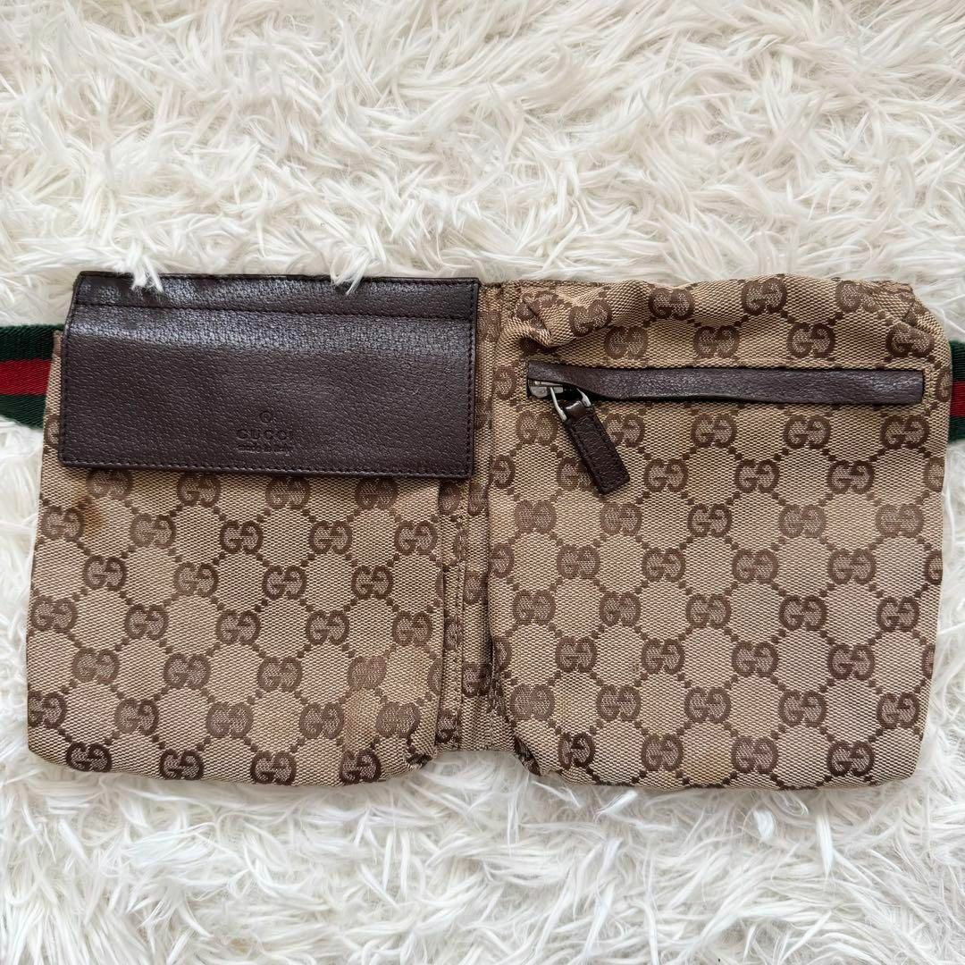 GUCCI - 【グッチ】ボディバッグ キャンバス シェリーライン GG柄