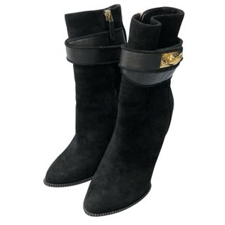 GIVENCHY（ブーツ）のフリマアイテム一覧