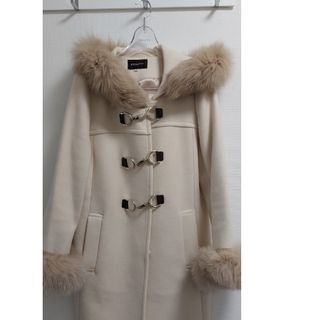 JUSGLITTY - ジャスグリッティー ダッフルコート 白の通販 by