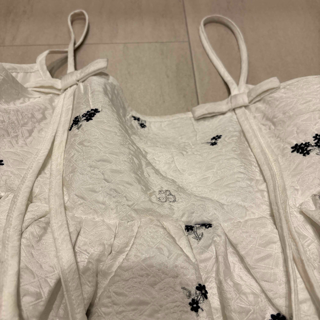 bibiy B. COSMOS BUSTIERの通販 by sめろん｜ラクマ