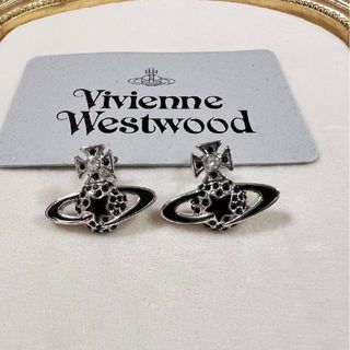 Vivienne Westwood（スター ・ ピアス）のフリマアイテム一覧