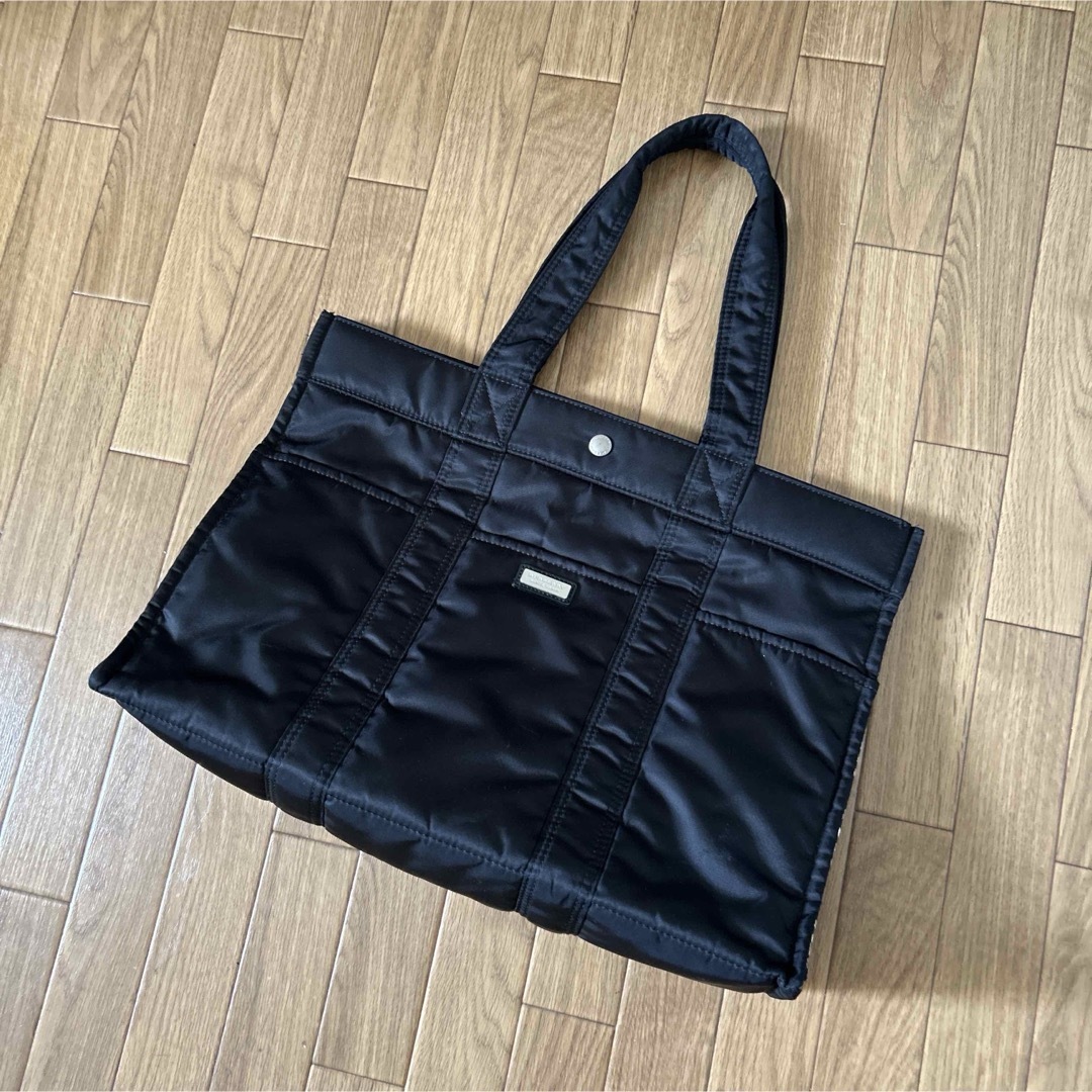 バーバリーブラックレーベルトートバッグ肩掛けナイロンブラックチェック