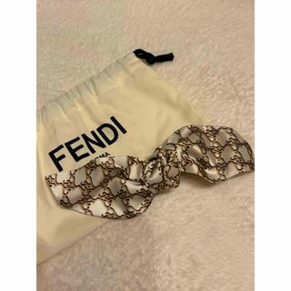 FENDI（バレッタ/ヘアクリップ）のフリマアイテム一覧