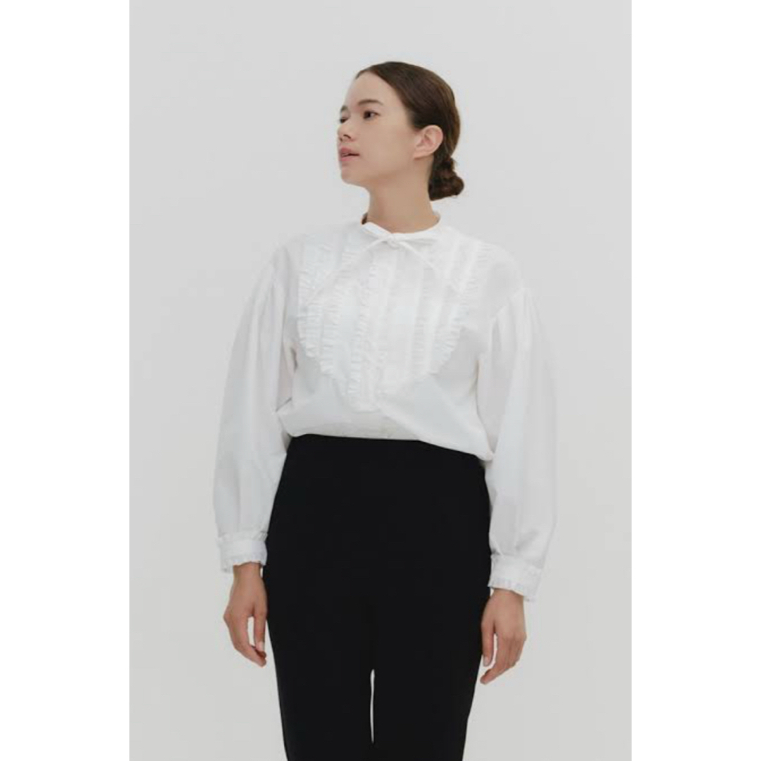 Drawer - yori たっぷりフリルブラウス サイズ38の通販 by piyosuke◡̈