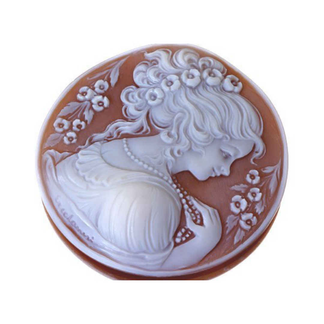 F•R•ティッタ作】シェルカメオ ルース F•R•ティッタ作】シェル