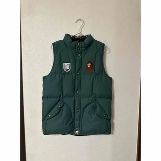 A BATHING APE（ダウンベスト）のフリマアイテム一覧