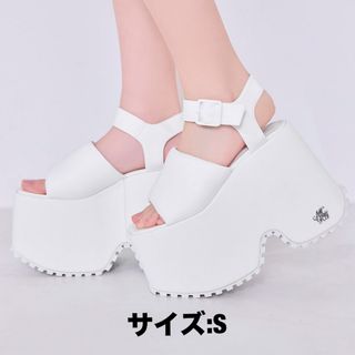 michellMacaron（サンダル）のフリマアイテム一覧