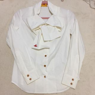 Vivienne Westwood（シャツ/ブラウス(長袖/七分)）のフリマアイテム一覧