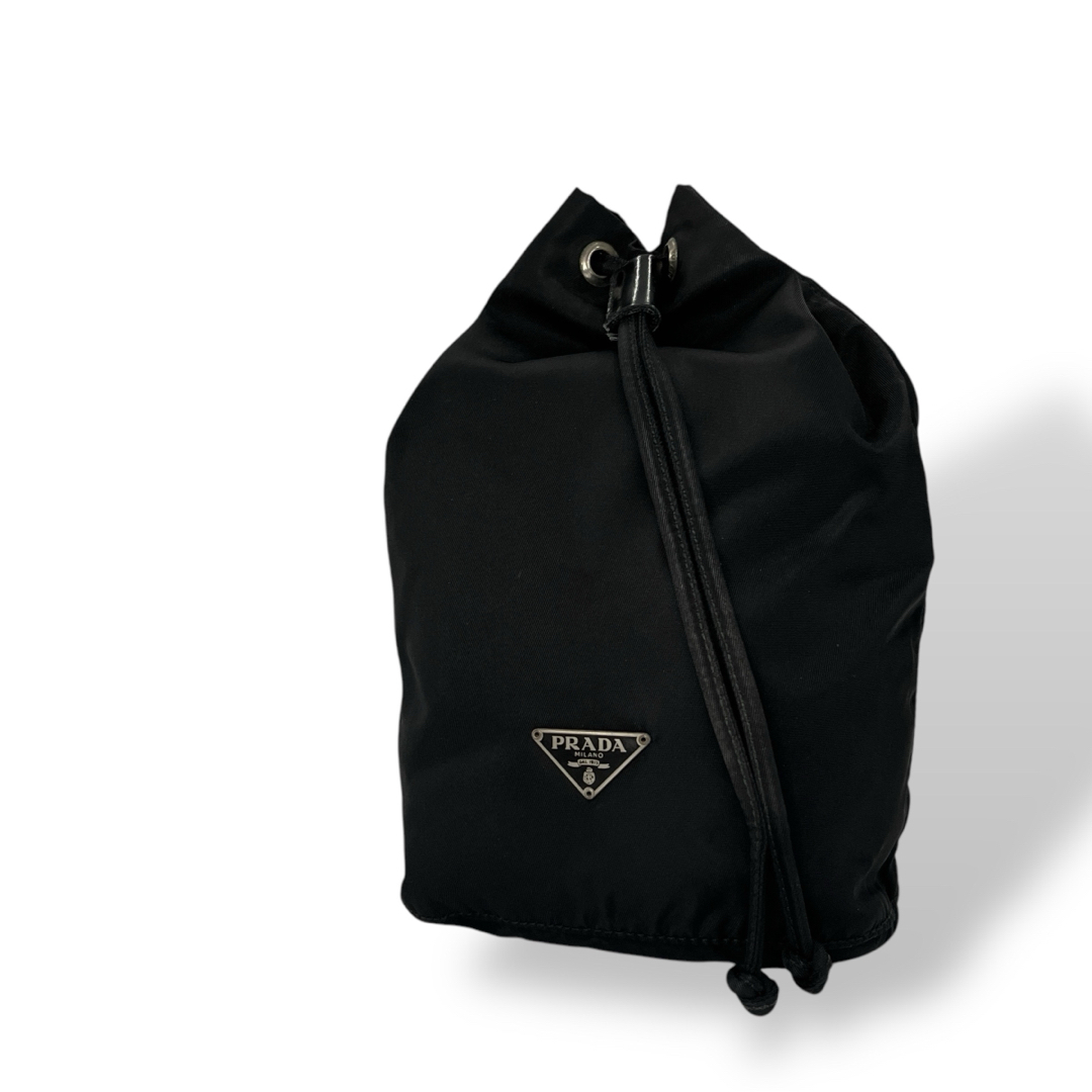 PRADA - プラダ 三角ロゴ 巾着ミニポーチ メイクポーチ 小物入れ 黒