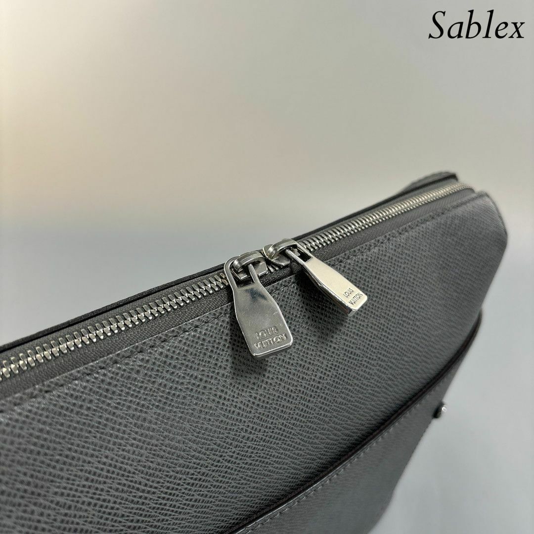 LOUIS VUITTON - 【極美品】ルイヴィトン タイガ グリゴリ