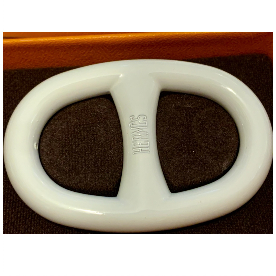 HERMES - エルメス シェーヌダンクル スカーフリング ホワイト 白 未