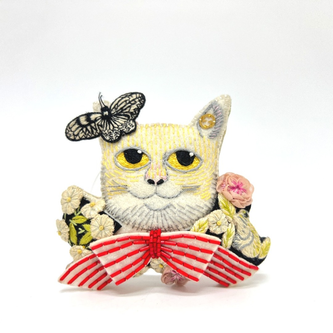 GUCCI - グッチ GUCCI ヒグチユウコ 猫 刺繍 アクセサリー ブローチ