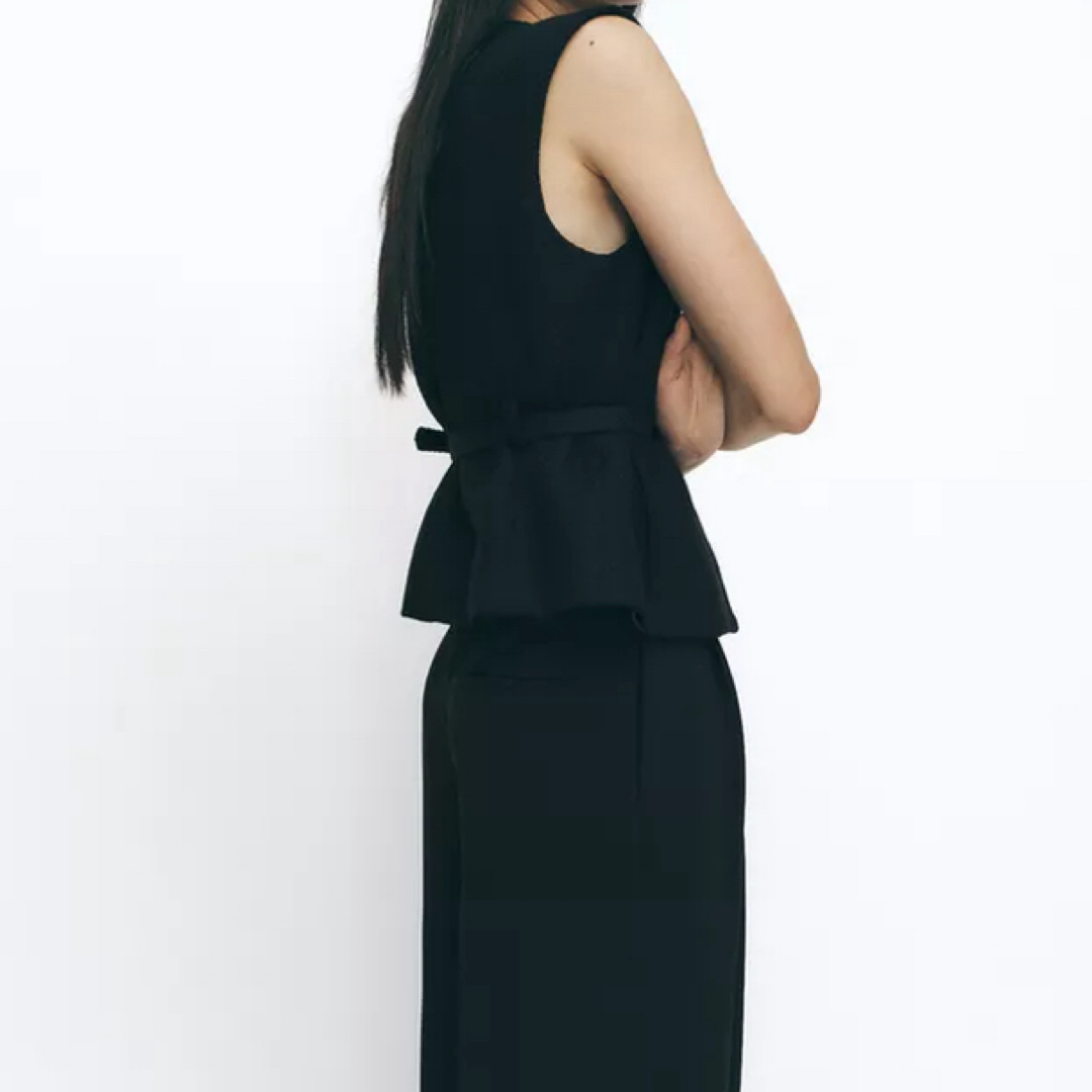 ZARA - ZARA ベルトテクスチャーベスト Sの通販 by lilyy's shop｜ザラ