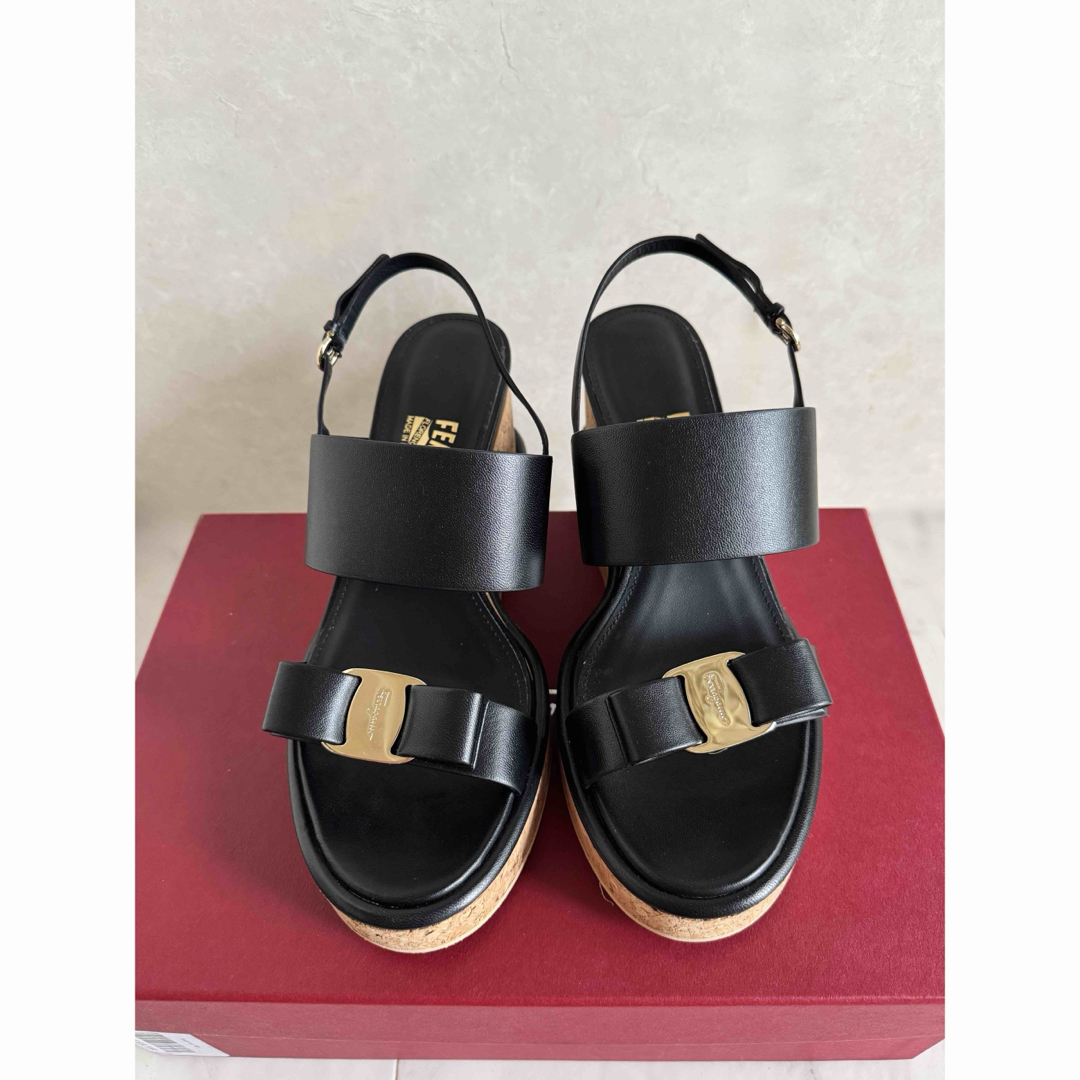 美品 フェラガモ ウェッジ サンダル ヴェラリボン 8