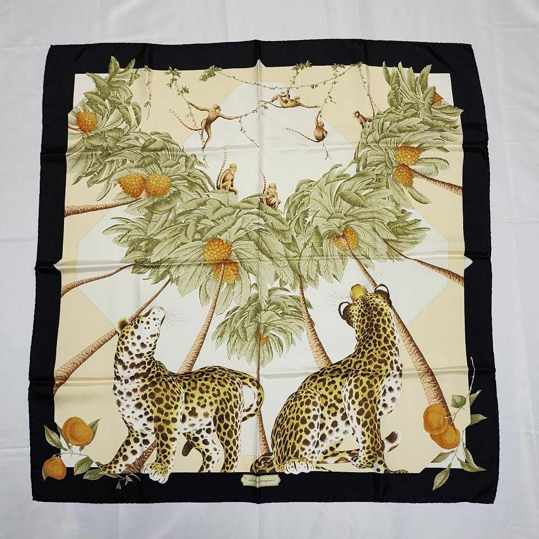 高級】Salvatore Ferragamo フェラガモ シルク キツネ 高級】Salvatore