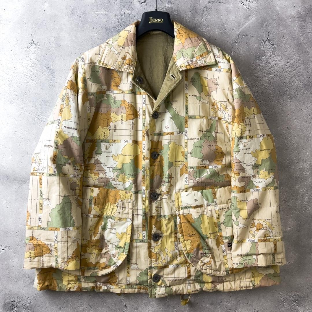 ド*ん様 貴重 HAI ハイ イッセイミヤケ 世界地図 リバーシブル 中綿