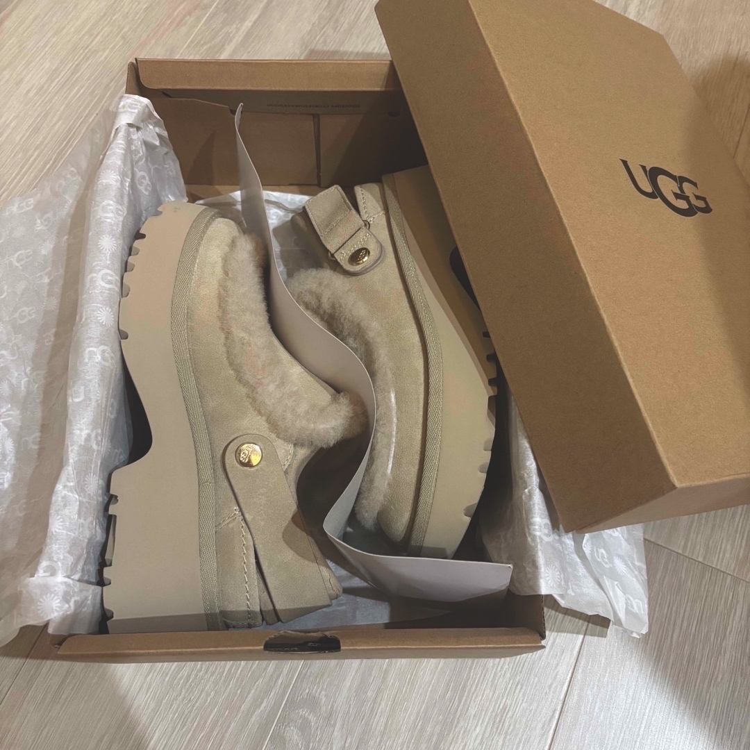 UGG - 新品未使用【LILY BROWN×UGG】W Esmee Clog 24cmの通販 by N