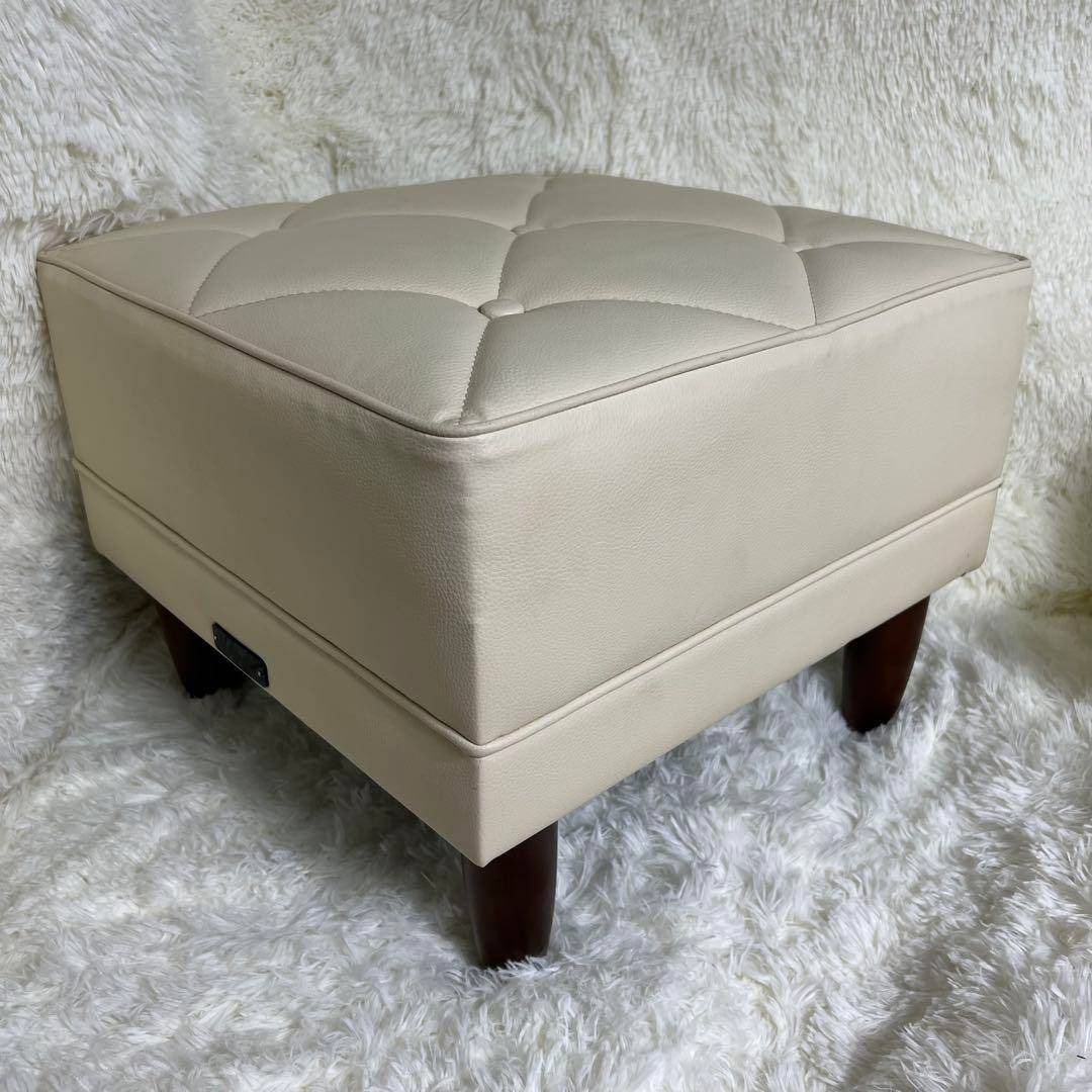 廃盤カラー karimoku カリモク60 オットマン スツール アイボリー 廃盤