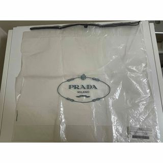 PRADA - プラダ クリスマス時期限定 ショッパー 直営店 送料込の通販