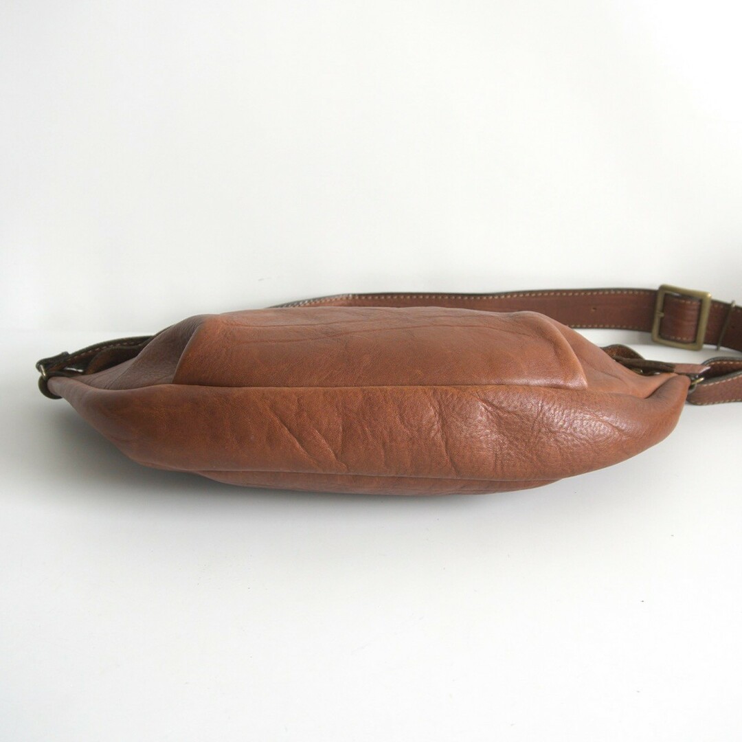 HERZ - 【タンドーレザー仕様】 HERZ ヘルツ 【三日月ボディバッグ(F-6