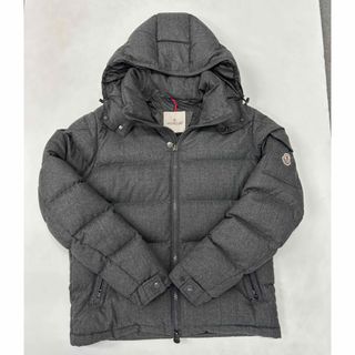 MONCLER（ダウンジャケット ・ グレー/灰色系）のフリマアイテム一覧