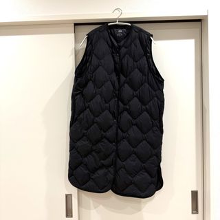 UNIQLO（ロング ・ ダウンベスト）のフリマアイテム一覧