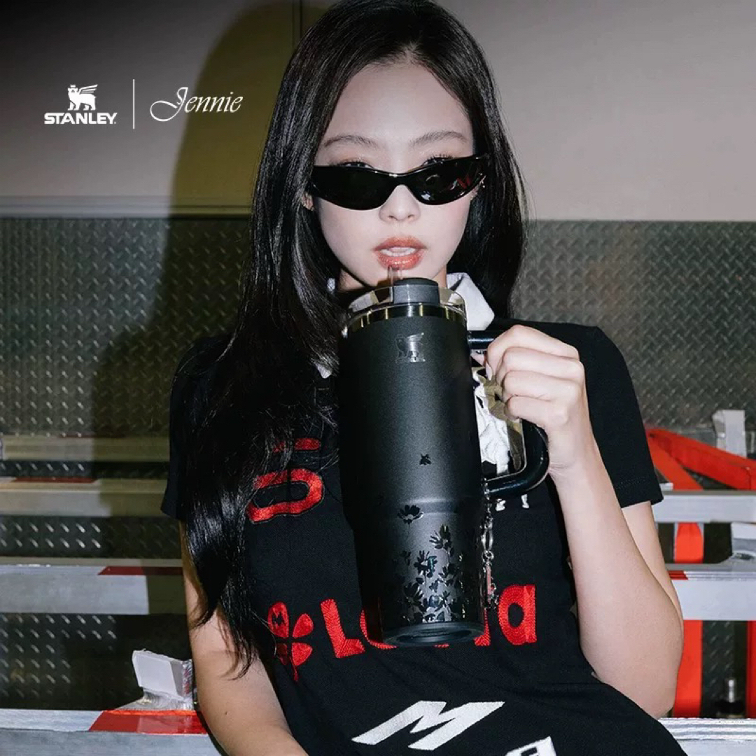 STANLEY 1913 x JENNIE スタンレー ジェニ コラボ ブラックの通販 by