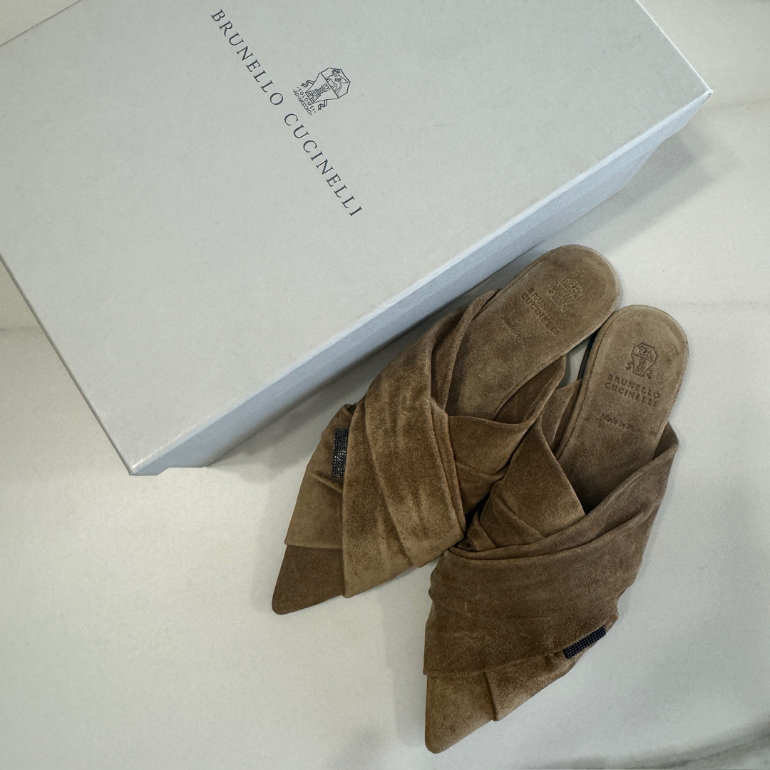 新品【ブルネロクチネリ】フラットミュール 37 ヌバック