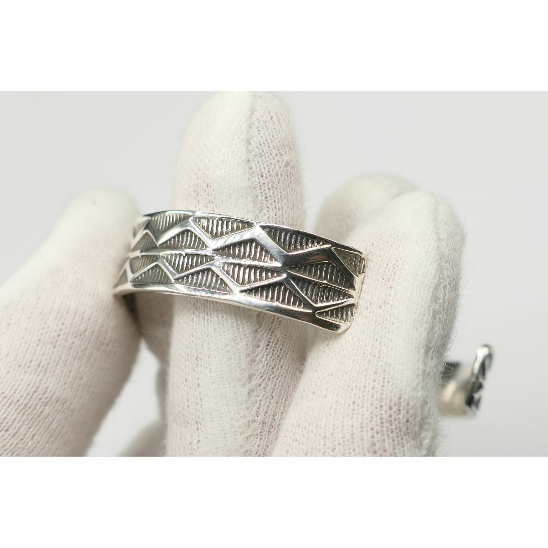 INDIAN JEWELRY - 美品 ナバホ ヘンリーマリアーノ シルバー バングル