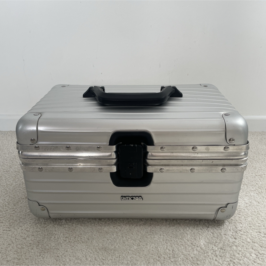 希少 RIMOWA Opal/オパール ビューティケース 19L アルミニウム