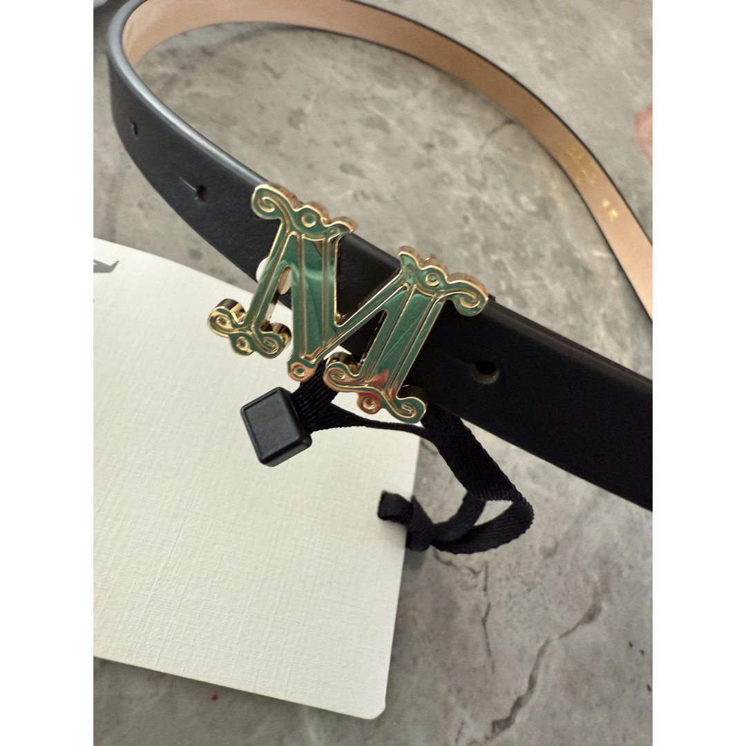 Max Mara - 新品未使用！Maxmara ロゴベルトの通販 by しまりすs shop