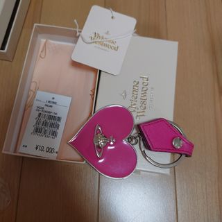 Vivienne Westwood（ピンク/桃色系）のフリマアイテム一覧