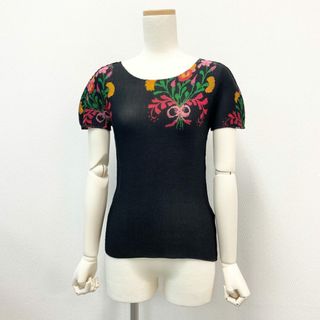 PLEATS PLEASE ISSEY MIYAKE（Tシャツ(半袖/袖なし)）のフリマアイテム一覧