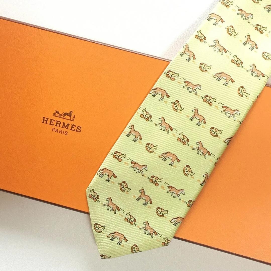 HERMES - 未使用級 エルメス HERMES ネクタイ シルク 動物柄 / ホース