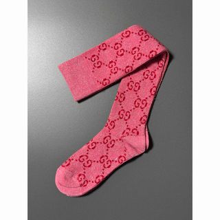 GUCCI - GUCCI ラメ入りソックス 靴下 ハイソックス レディース ピンク