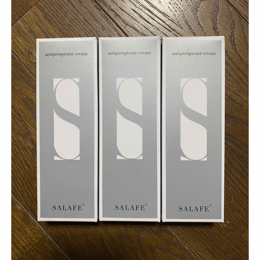 withCOSME - 未使用☆サラフェプラス 制汗クリーム 30g×3の通販 by