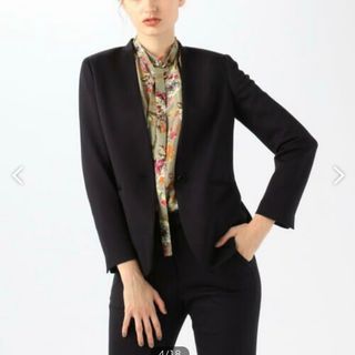 TOMORROWLAND（スーツ）のフリマアイテム一覧