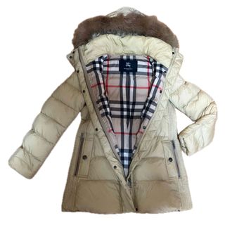 BURBERRY（ダウンコート ・ ベージュ系）のフリマアイテム一覧