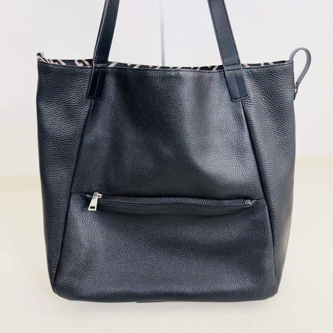 2721【美品】FURLA 本革 トートバッグ レザー A4収納 リバーシブルの