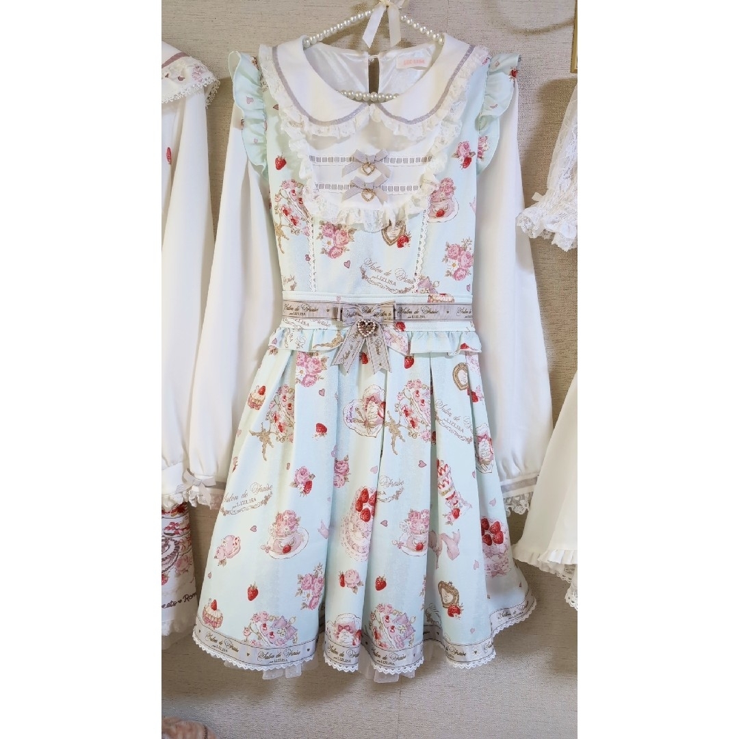 LIZLISA】salon de fraise柄ワンピース