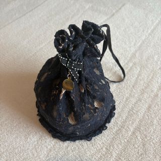 FIFI CHACHNILのフリマアイテム一覧