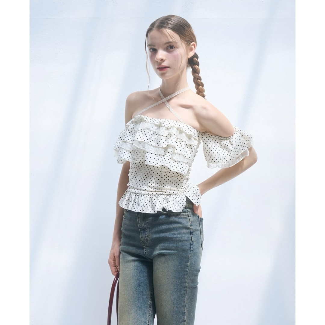 yilon ドットフリルブラウスの通販 by Hana🌷｜ラクマ