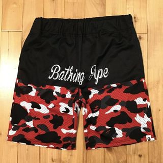 A BATHING APE（ショートパンツ ・ レッド/赤色系）のフリマアイテム一覧